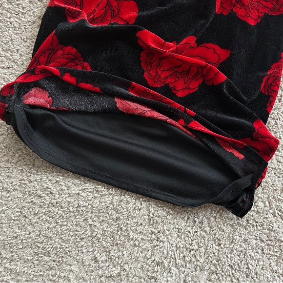 Thirty Thirty LA Black Red Floral Mesh Bell Sleeve Bodycon Mini Dress Size XL - Picture 7 of 10